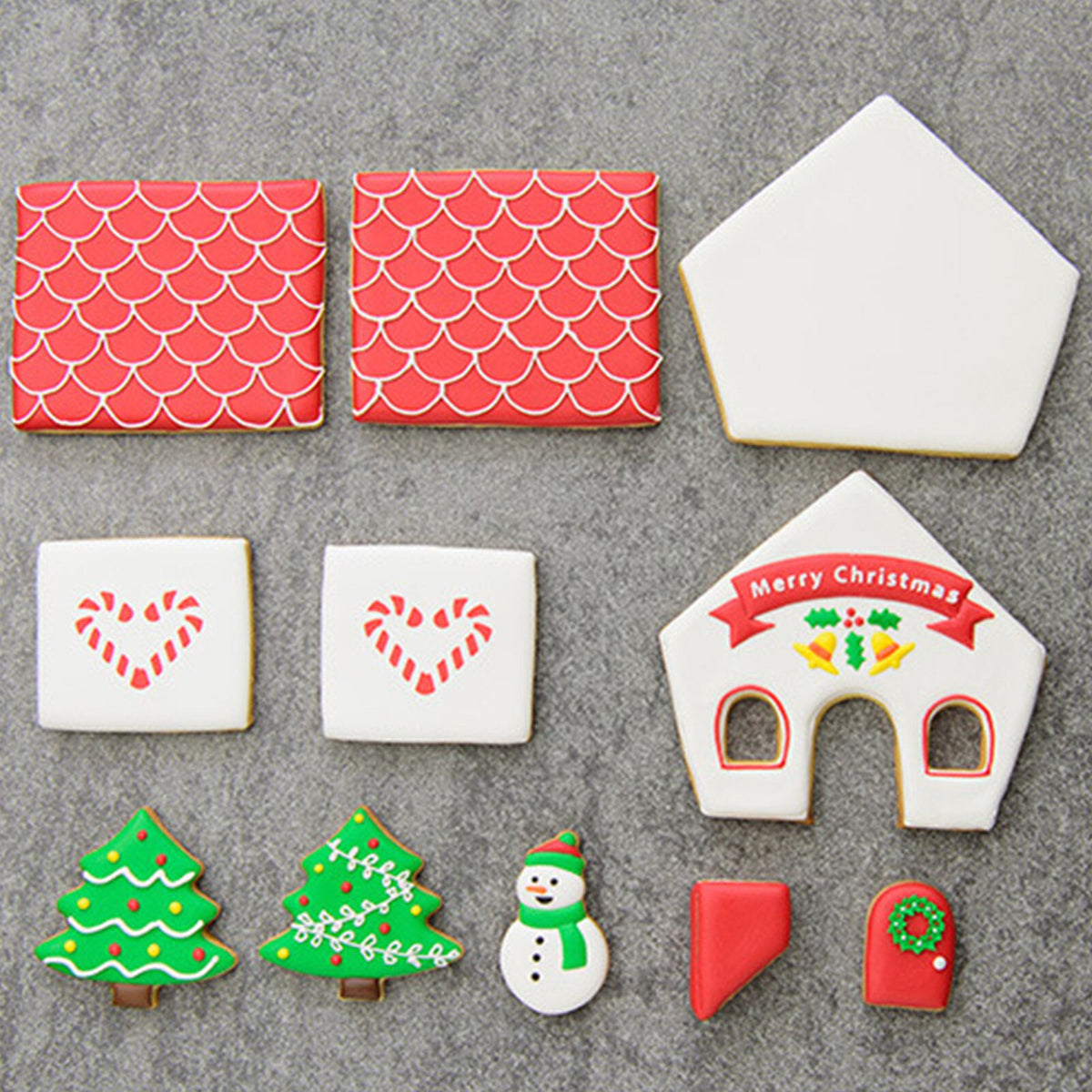 8Pcs Plastic Cookie Cutter  Christmas Gingerbread House