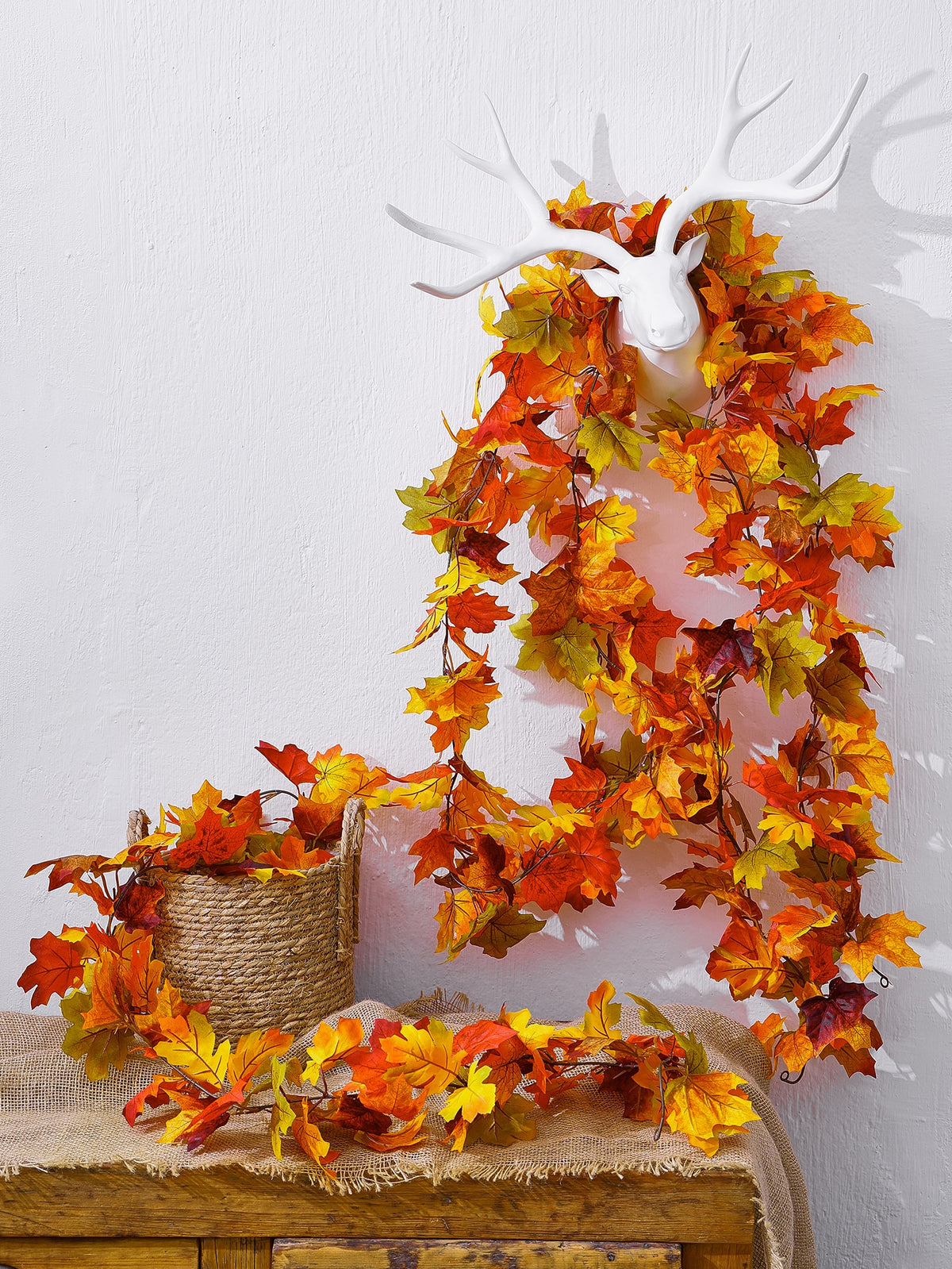 Autumn Decoration Artificial Maple Leaves Garland